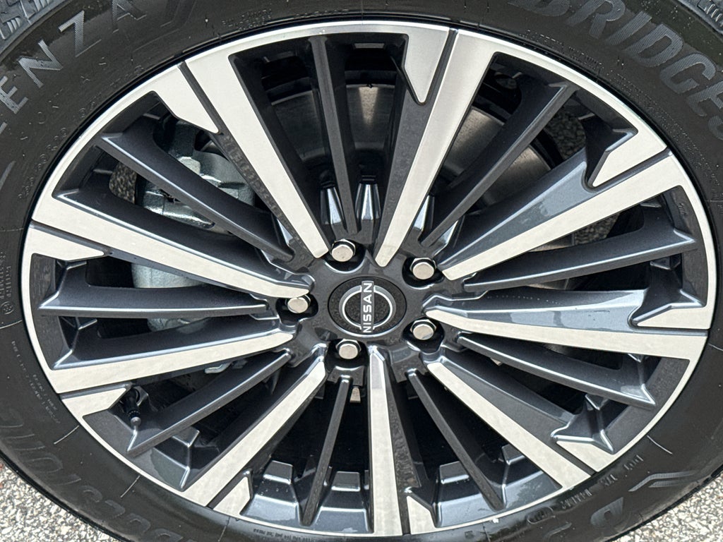 2026 Nissan Pathfinder Platinum 4WD