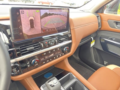 2026 Nissan Pathfinder Platinum 4WD