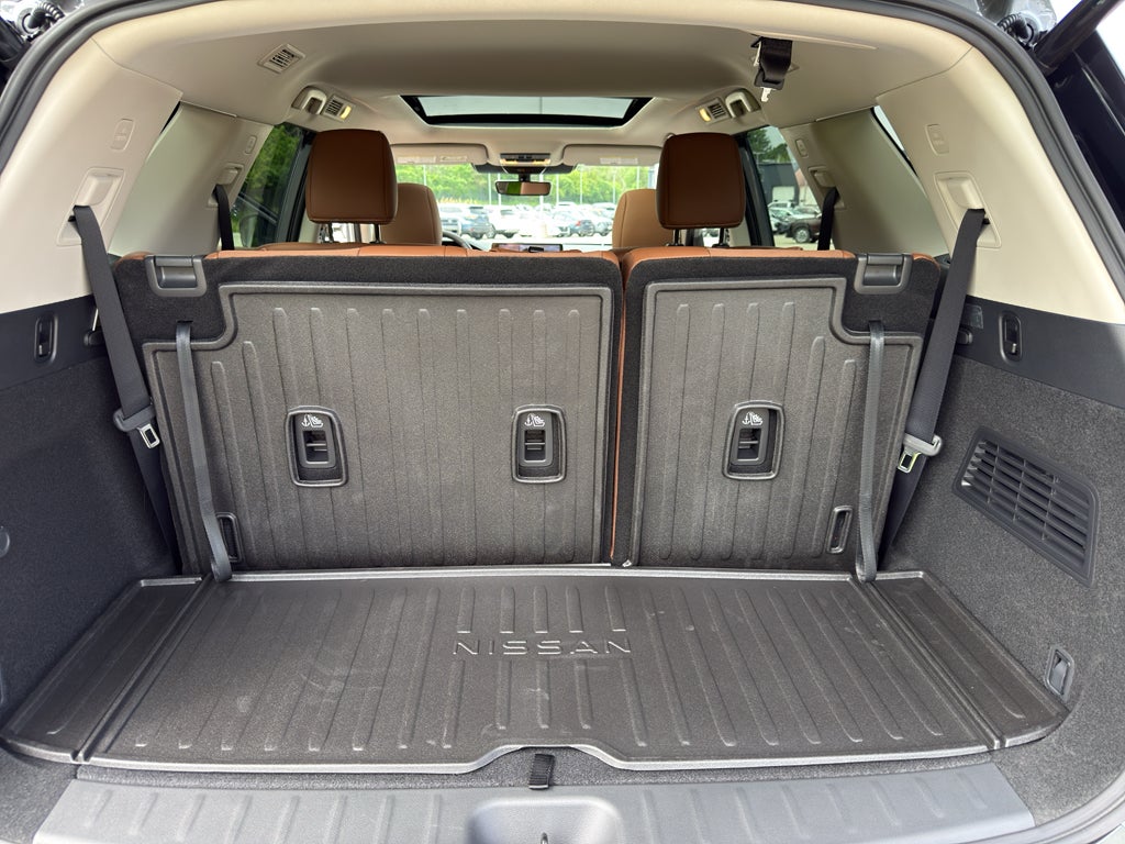 2026 Nissan Pathfinder Platinum 4WD