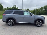 2026 Nissan Pathfinder Platinum 4WD