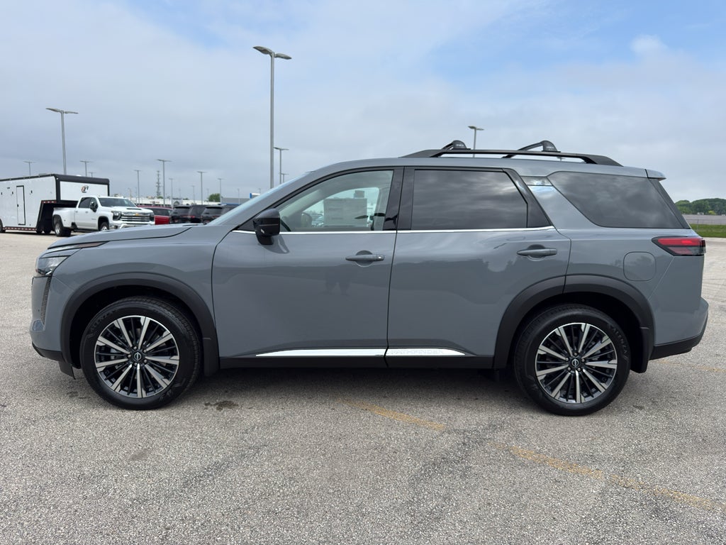 2026 Nissan Pathfinder Platinum 4WD