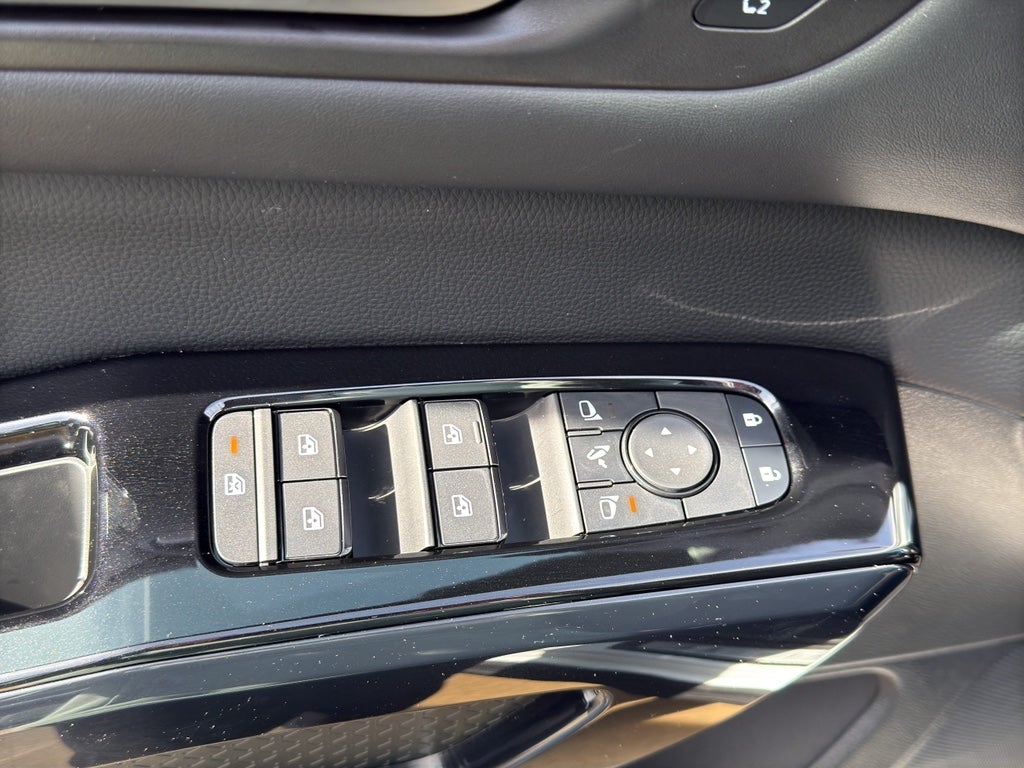 2026 Nissan Pathfinder Platinum 4WD