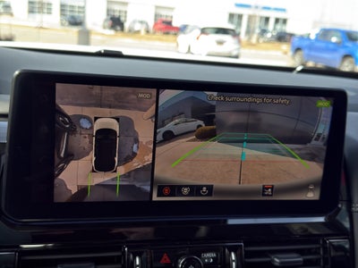 2026 Nissan Pathfinder Platinum 4WD