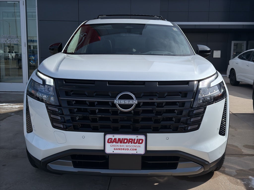 2026 Nissan Pathfinder Platinum 4WD