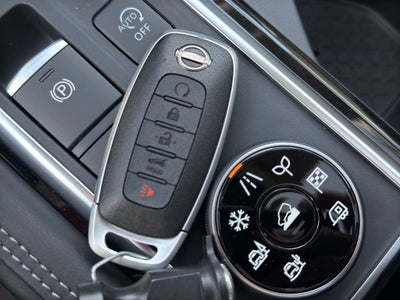 2026 Nissan Pathfinder Platinum 4WD