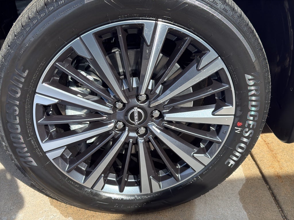 2026 Nissan Pathfinder Platinum 4WD