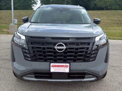 2026 Nissan Pathfinder Platinum 4WD