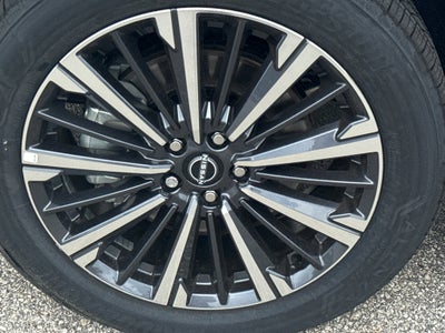 2026 Nissan Pathfinder Platinum 4WD