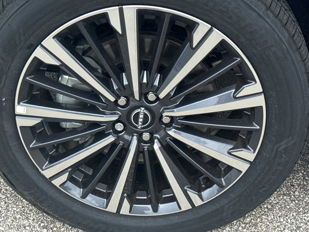 2026 Nissan Pathfinder Platinum 4WD