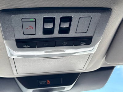 2026 Nissan Pathfinder Platinum 4WD
