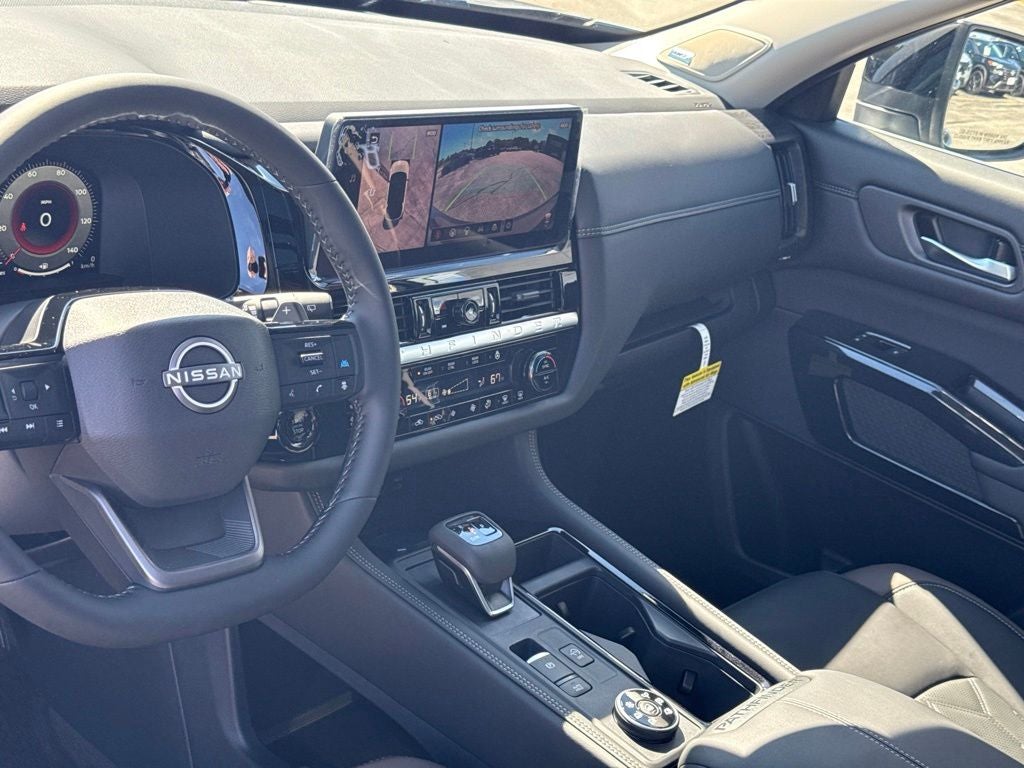 2026 Nissan Pathfinder Platinum 4WD