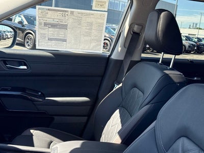 2026 Nissan Pathfinder Platinum 4WD