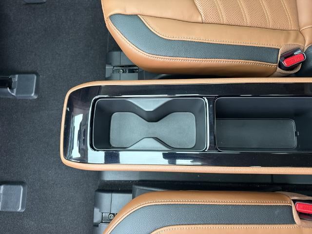 2024 Nissan Pathfinder Platinum 4WD