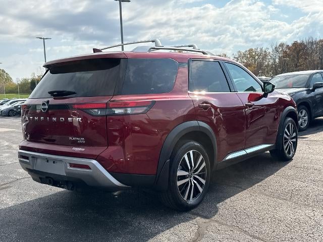 2024 Nissan Pathfinder Platinum 4WD