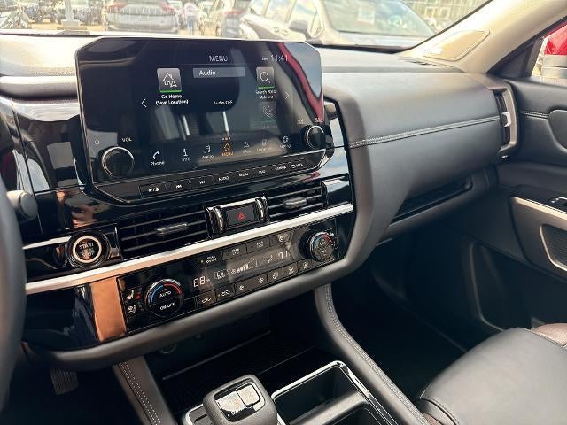 2024 Nissan Pathfinder Platinum 4WD