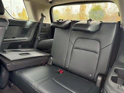 2023 Nissan Pathfinder Platinum 4WD