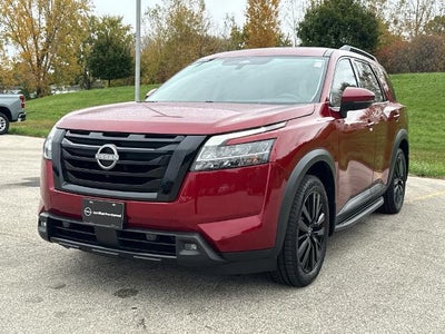 2023 Nissan Pathfinder Platinum 4WD