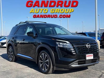 2026 Nissan Pathfinder Platinum 4WD