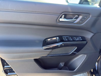 2026 Nissan Pathfinder Platinum 4WD