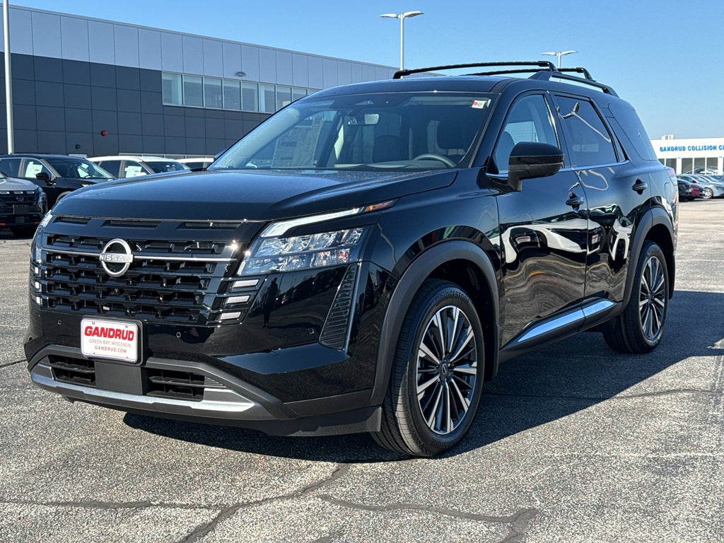2026 Nissan Pathfinder Platinum 4WD