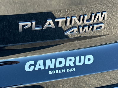 2026 Nissan Pathfinder Platinum 4WD