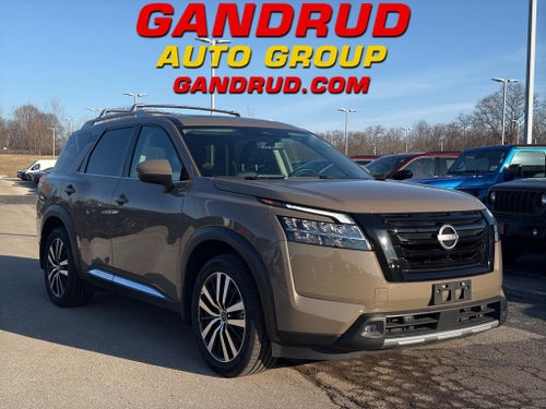 2023 Nissan Pathfinder Platinum 4WD