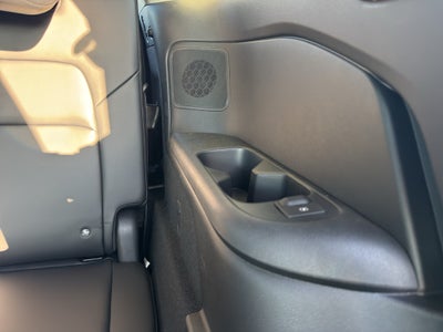 2023 Nissan Pathfinder Platinum 4WD