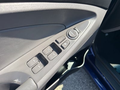 2011 Hyundai SONATA 4dr Sdn 2.4 Auto GLS