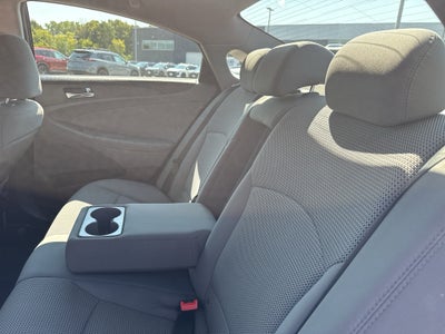 2011 Hyundai SONATA 4dr Sdn 2.4 Auto GLS