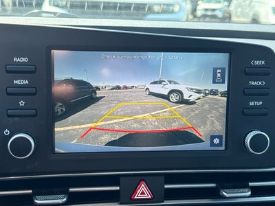 2021 Hyundai ELANTRA SE IVT