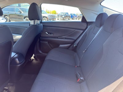 2021 Hyundai ELANTRA SE IVT