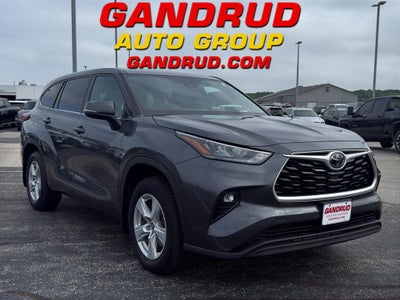 2020 Toyota Highlander LE AWD (Natl)