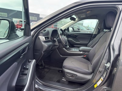 2020 Toyota Highlander LE AWD (Natl)