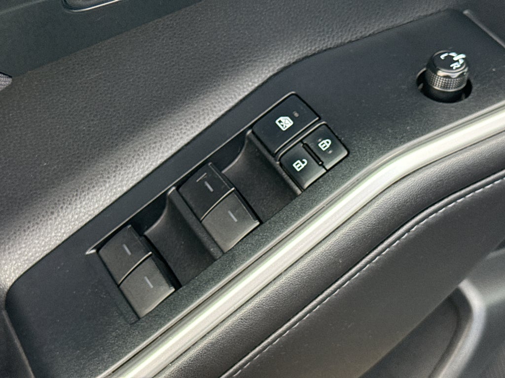 2020 Toyota Highlander LE AWD (Natl)