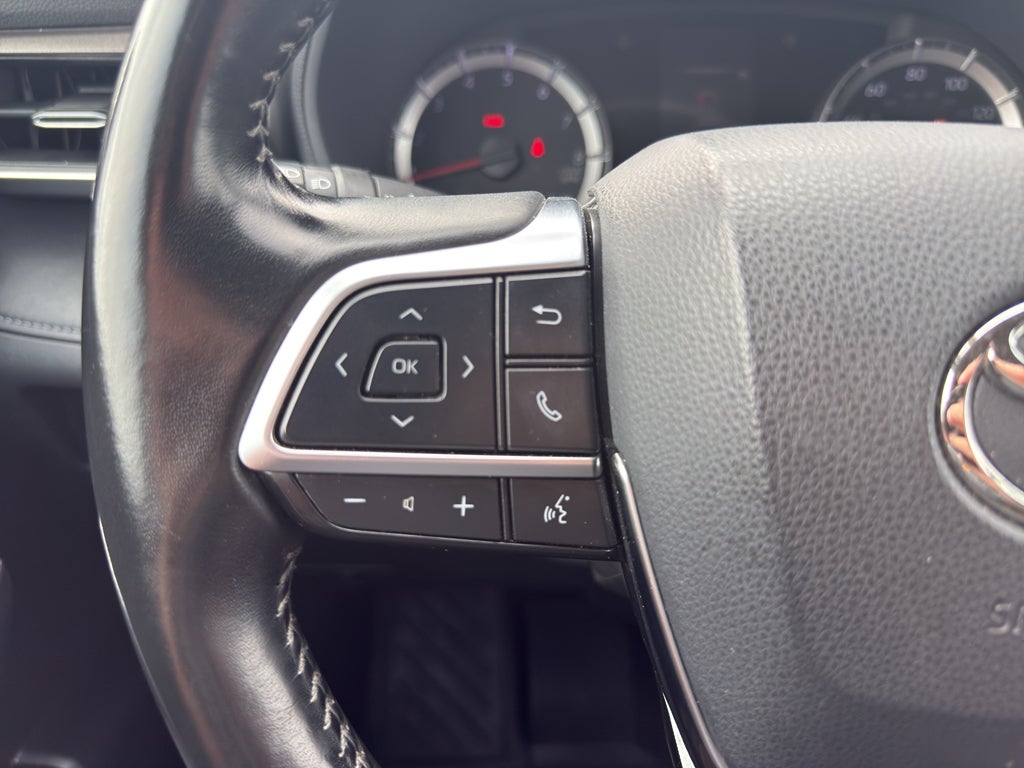 2020 Toyota Highlander LE AWD (Natl)