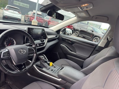 2020 Toyota Highlander LE AWD (Natl)