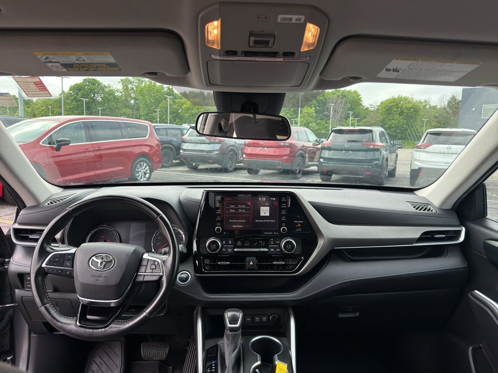 2020 Toyota Highlander LE AWD (Natl)
