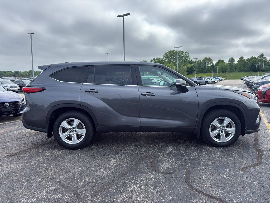 2020 Toyota Highlander LE AWD (Natl)