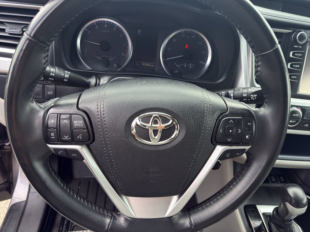 2019 Toyota Highlander LE Plus V6 AWD (SE)