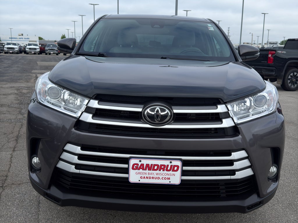 2019 Toyota Highlander LE Plus V6 AWD (SE)
