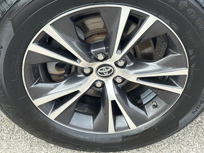 2019 Toyota Highlander LE Plus V6 AWD (SE)