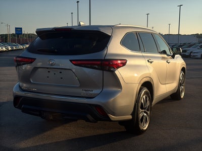 2022 Toyota Highlander XLE AWD (Natl)