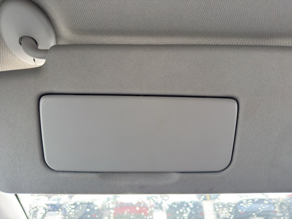 2022 Toyota Sienna XLE FWD 8-Passenger (Natl)