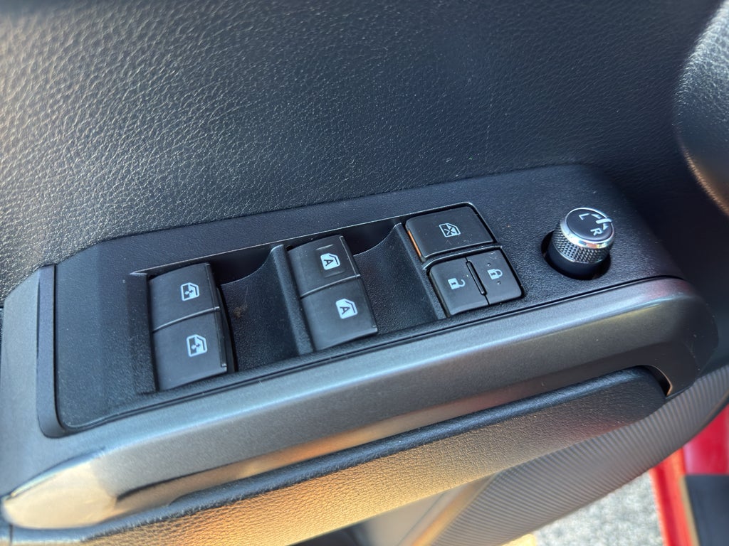 2017 Toyota Tacoma TRD Sport Double Cab 6' Bed V6 4x4 AT (Natl)