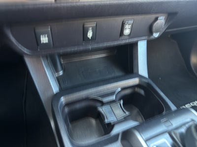 2017 Toyota Tacoma TRD Sport Double Cab 6' Bed V6 4x4 AT (Natl)
