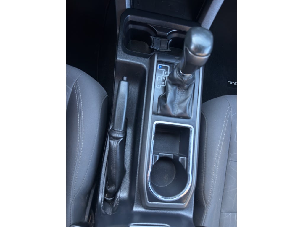 2017 Toyota Tacoma TRD Sport Double Cab 6' Bed V6 4x4 AT (Natl)