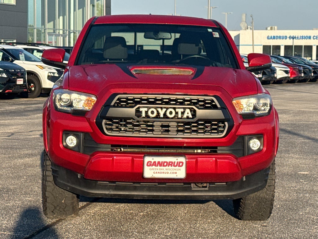 2017 Toyota Tacoma TRD Sport Double Cab 6' Bed V6 4x4 AT (Natl)
