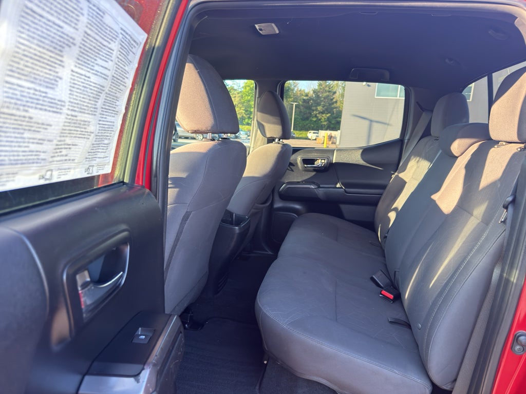2017 Toyota Tacoma TRD Sport Double Cab 6' Bed V6 4x4 AT (Natl)