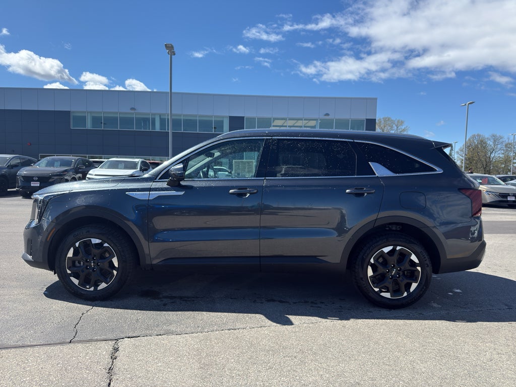 2024 Kia Sorento S AWD