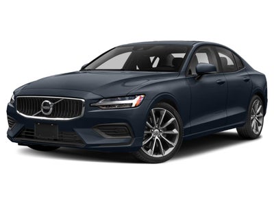 2022 Volvo S60 B5 FWD Momentum
